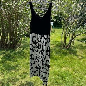 Pieces by Kenzie black and white Jersey maxi large